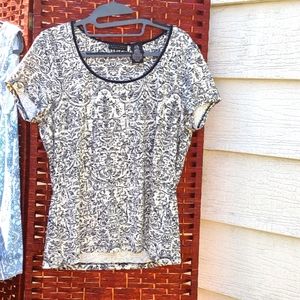 Short sleeves black and tan stretch t shirt